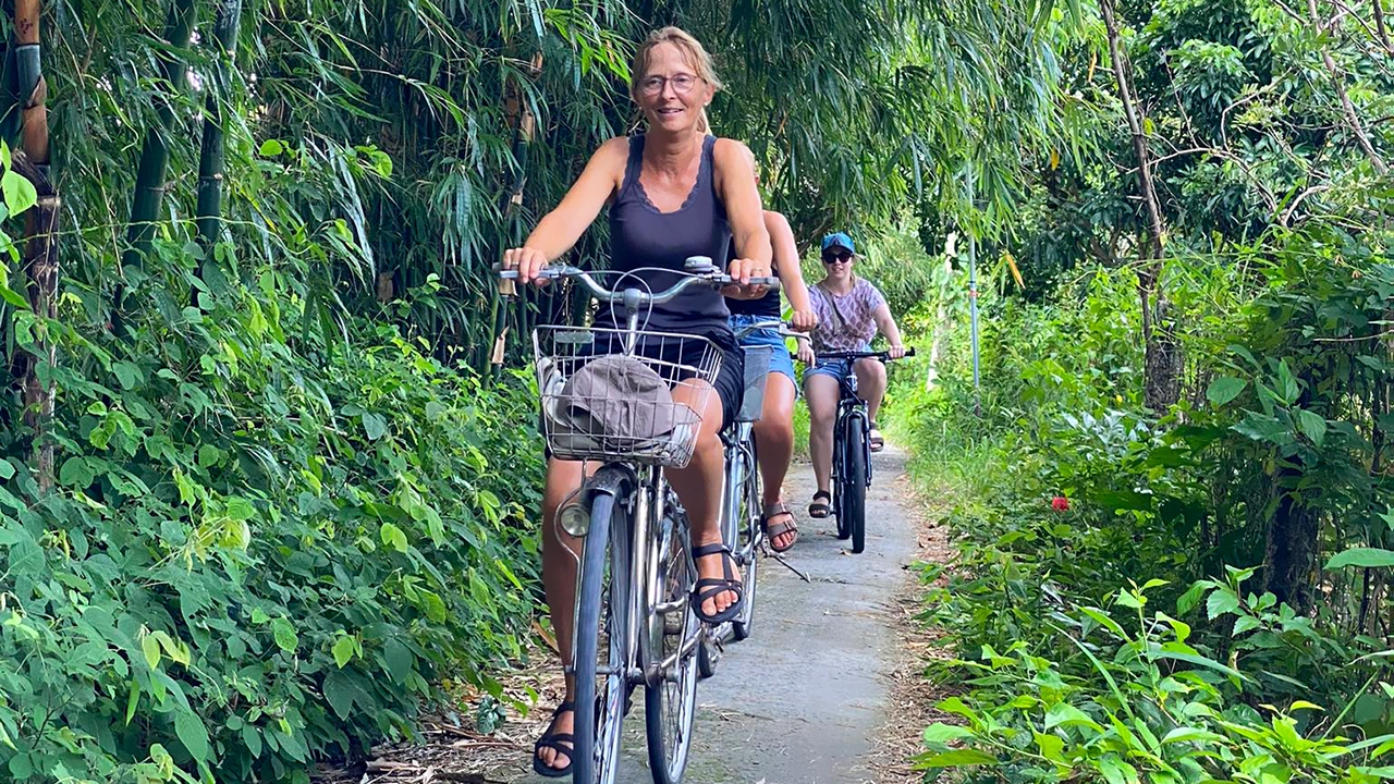 Mekong Delta by Bike My Tho, Vinh Long, Can Tho 3 Days